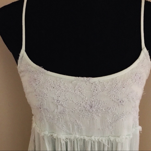 Free People Flowy Tunic/Dress with Floral Embroidery Raw Frayed Hem Size S - Picture 4 of 8